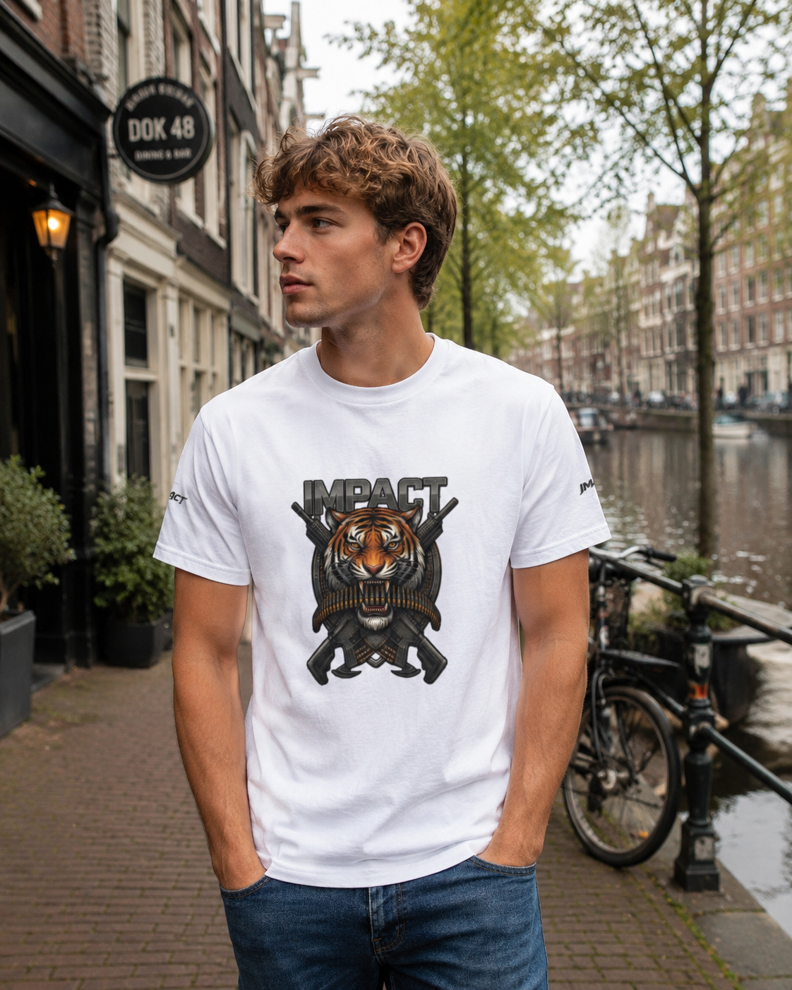 "Vintage Tiger Graphic Tee – Bold & Fierce"